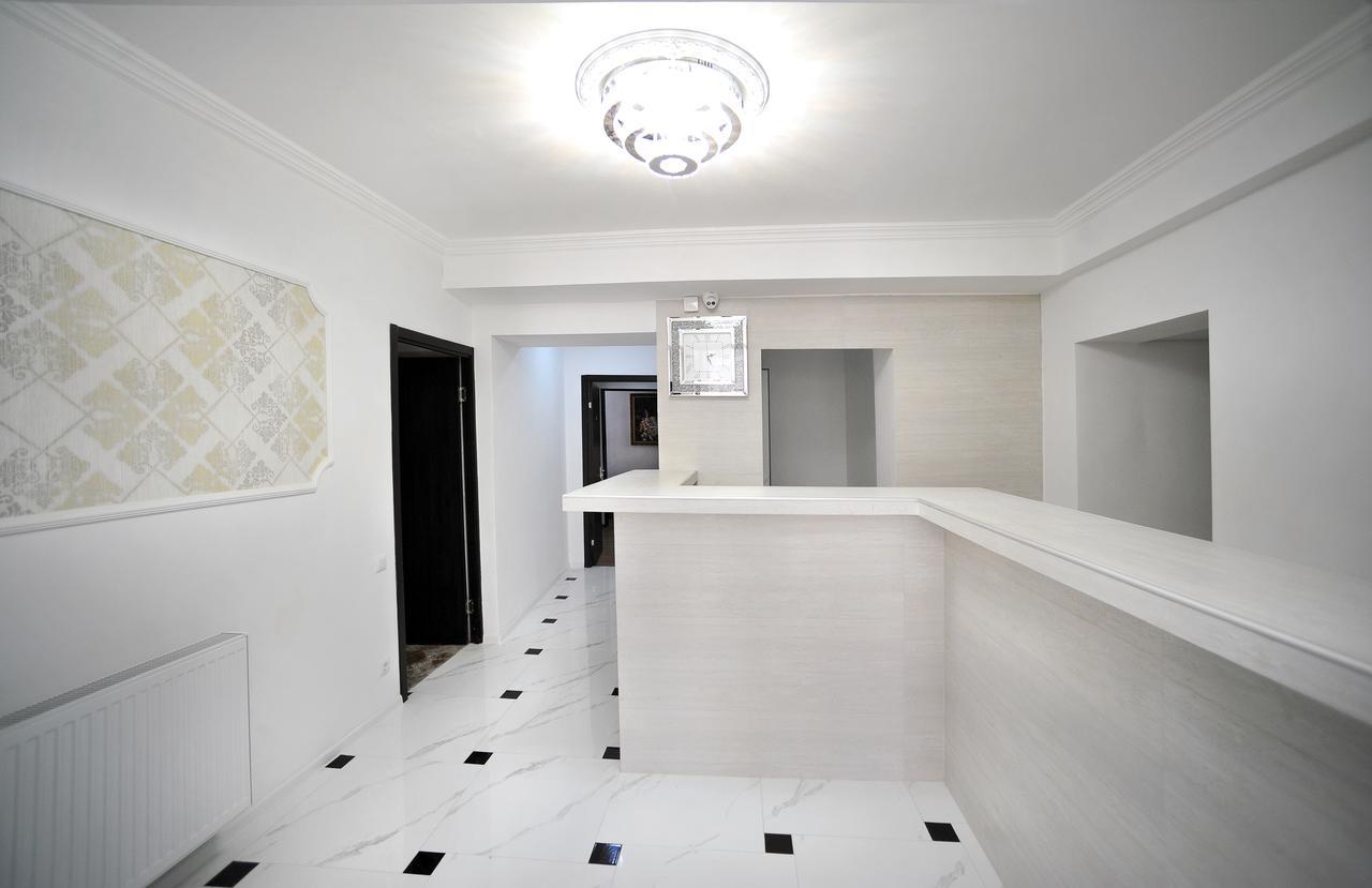 Rk City Hotel Тбилиси Экстерьер фото