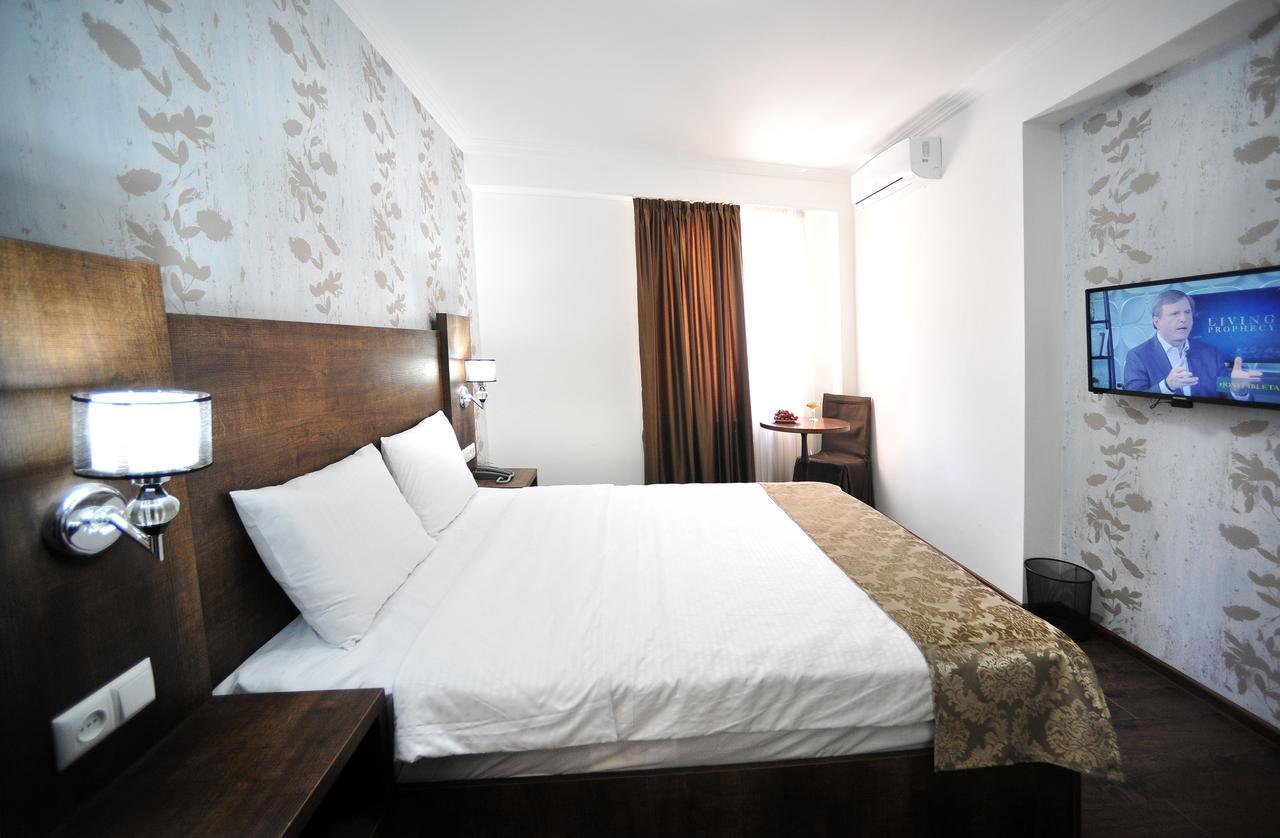 Rk City Hotel Тбилиси Экстерьер фото